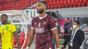 Bali United vs PSM Makassar: Kartu Merah Yuran Fernandes Warnai Awal Laga
