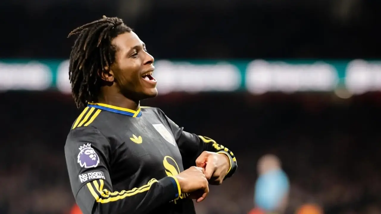 Patrick Dorgu Manchester United Lakukan Langkah Maju dalam Pemulihan Cedera