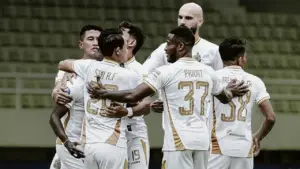 Hasil Sementara Bhayangkara FC vs Persib 2-1: Maung Bandung Coba Bangkit