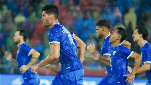 Umuh Muchtar Beri Peringatan Tegas kepada Persib Bandung Usai Kalahkan Semen Padang