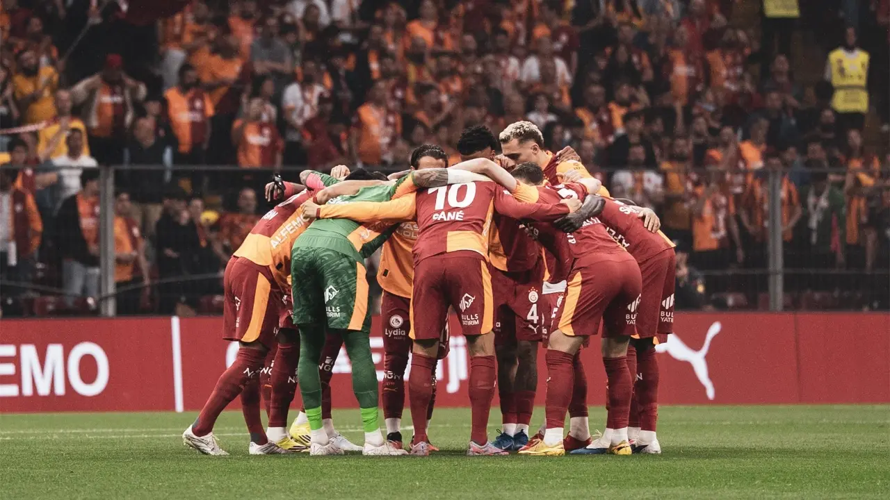 6 Pemain Kunci Di Balik Kesuksesan Galatasaray Meraih Juara Super Lig Turki Musim 2025 2026