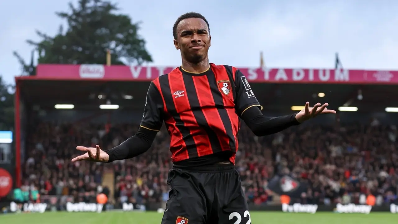 Bintang Muda Bournemouth Eli Junior Kroupi Bersinar Dengan 13 Gol Di Premier League Musim 2025 2026