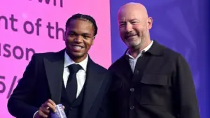 Bintang Muda Liverpool Rio Ngumoha Dinobatkan Sebagai Pemain Debutan Lokal dan Pemain Akademik Terbaik Premier League Musim Ini