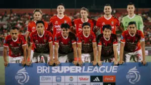 Dewa United FC vs Bali United: Serdadu Tridatu Bidik Kemenangan Penting di Laga Penutup Liga Super Indonesia