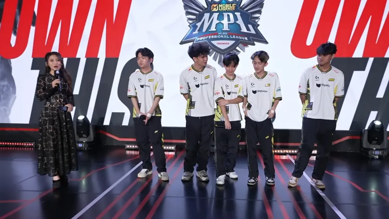 Hasil Mpl Id S17 Hari Ke 2 Pekan Ke 8 Navi Tumbangkan Evos 2 0 Dengan Permainan Solid