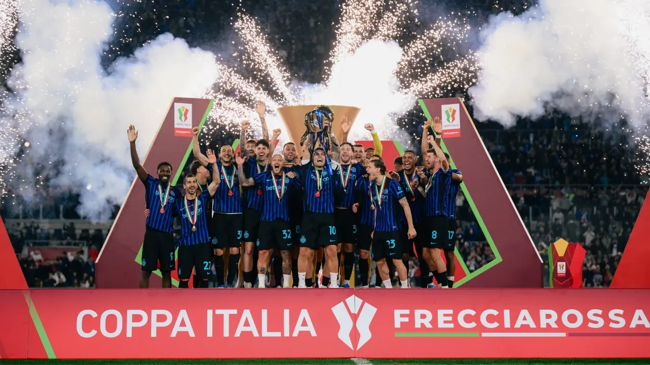 Inter Milan Juara Piala Italia Usai Kalahkan Lazio Jadi Double Domestik Untuk Cristian Chivu Di Musim Pertamanya Bersama Nerazzurri