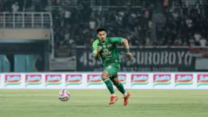 Jelang Kontra Semen Padang, Persebaya Surabaya Terancam Tanpa Malik Risaldi dan Koko Ari Akibat Cedera