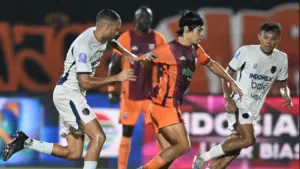 Klasemen Liga Super Indonesia Pekan ke-31: Borneo FC Tempel Ketat Persib Bandung Usai Kalahkan Persita Tangerang