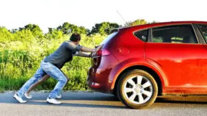 Mitos atau Fakta: Mobil Listrik Tidak Bisa Didorong Saat Mogok? Ini Penjelasan Teknisnya