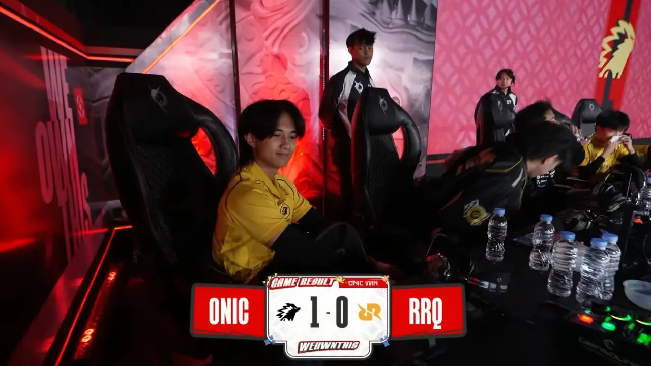Onic Esports Buka Keunggulan 1 0 Atas Rrq Hoshi Di Game Pertama Mpl Id S17 Hari Ke 3 Pekan Ke 6