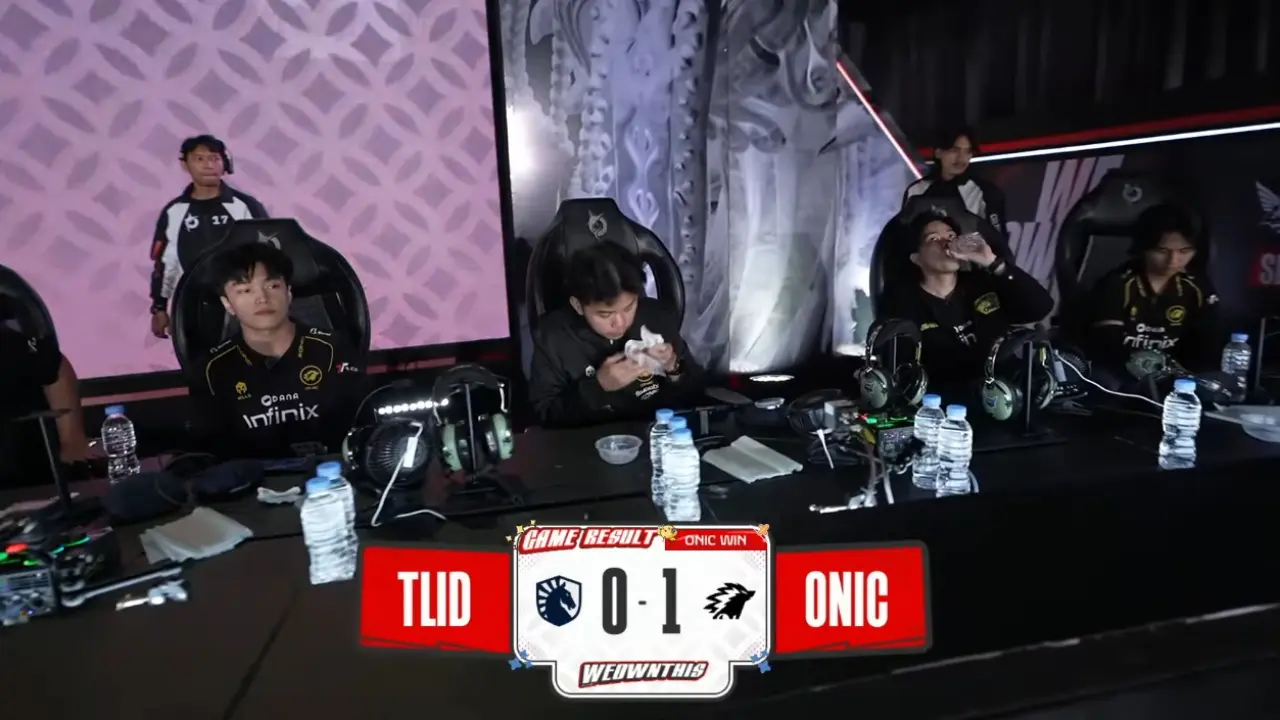 Onic Esports Dominasi Penuh Pada Game Pertama Dan Unggul 1 0 Atas Team Liquid Id Di Mpl Id S17 Hari Ke 2