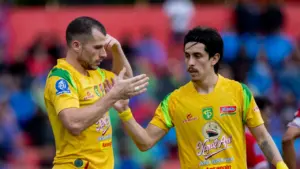 Persebaya Surabaya vs Persik Kediri: Bajul Ijo Incar Kemenangan Atas Macan Putih di Laga Terakhir Musim Ini