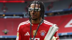 Presiden Bayern Munchen Herbert Hainer Pastikan Michael Olise Tetap Dipertahankan karena Masih Terikat Kontrak Hingga 2029