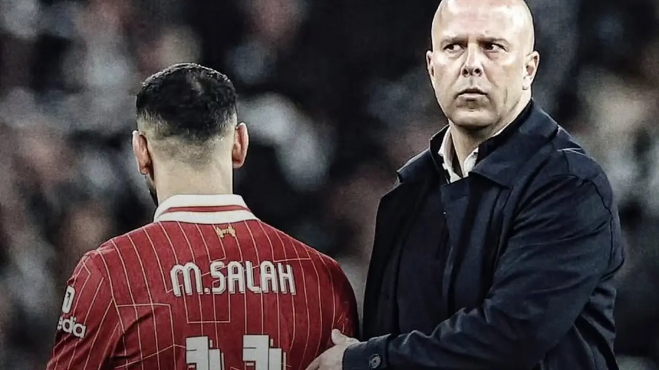 Rumor Pemutusan Kontrak Mohamed Salah: Hubungan Dingin dengan Arne Slot Jadi Pemicu Utama