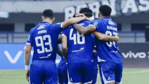Klasemen Liga Super Indonesia Terbaru: Bungkam PSIM Yogyakarta, Persib Bandung Jauhi Kejaran Borneo FC