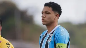 Fiorentina Resmi Capai Kesepakatan Datangkan Bek Brasil Viery dari Gremio, Transfer Segera Dirampungkan