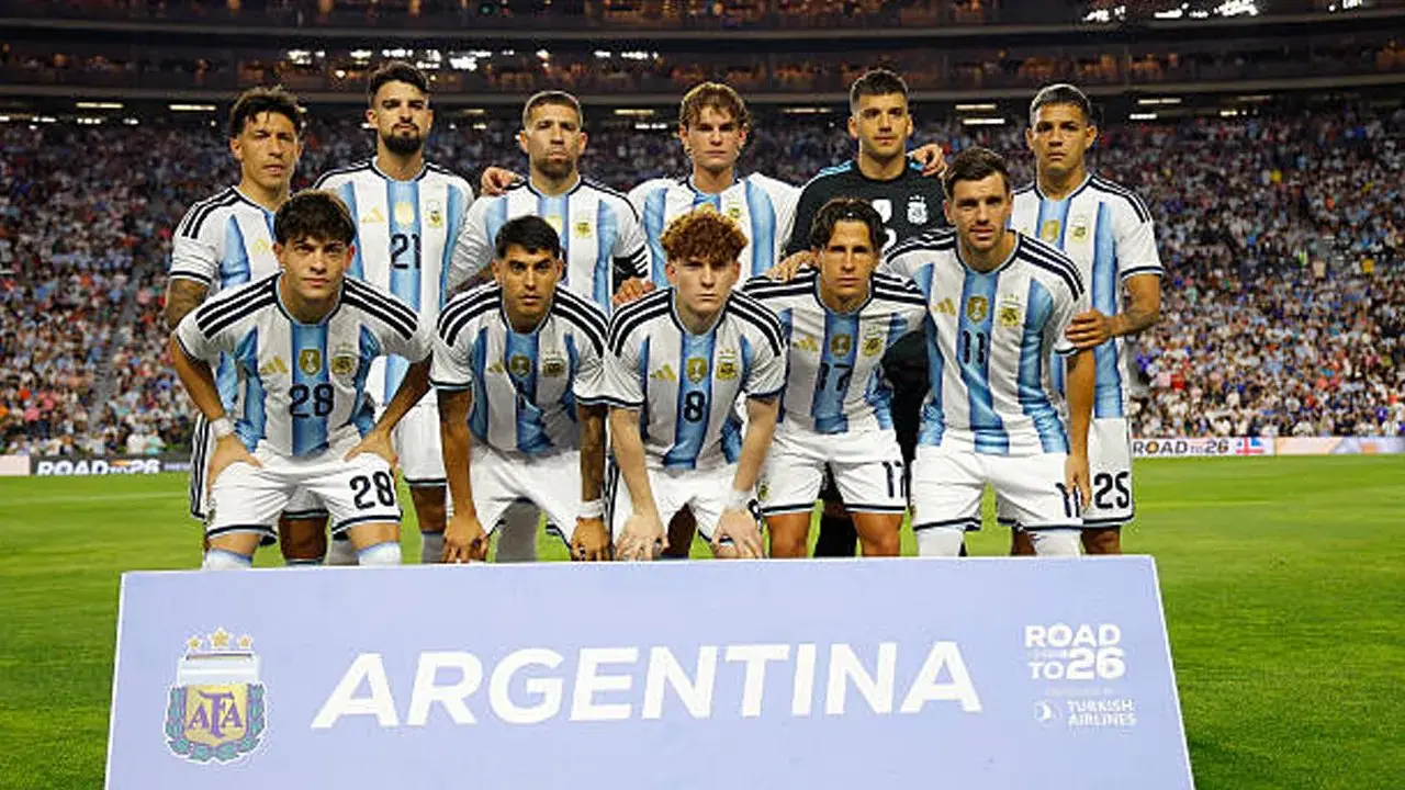 Featured 8
