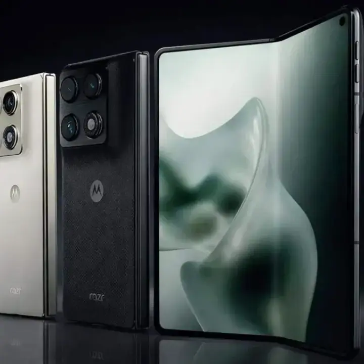 Motorola Razr Fold Resmi Meluncur di Indonesia, Bawa Layar 8,09 Inci, Snapdragon 8 Gen 5, dan Baterai 6.000 mAh