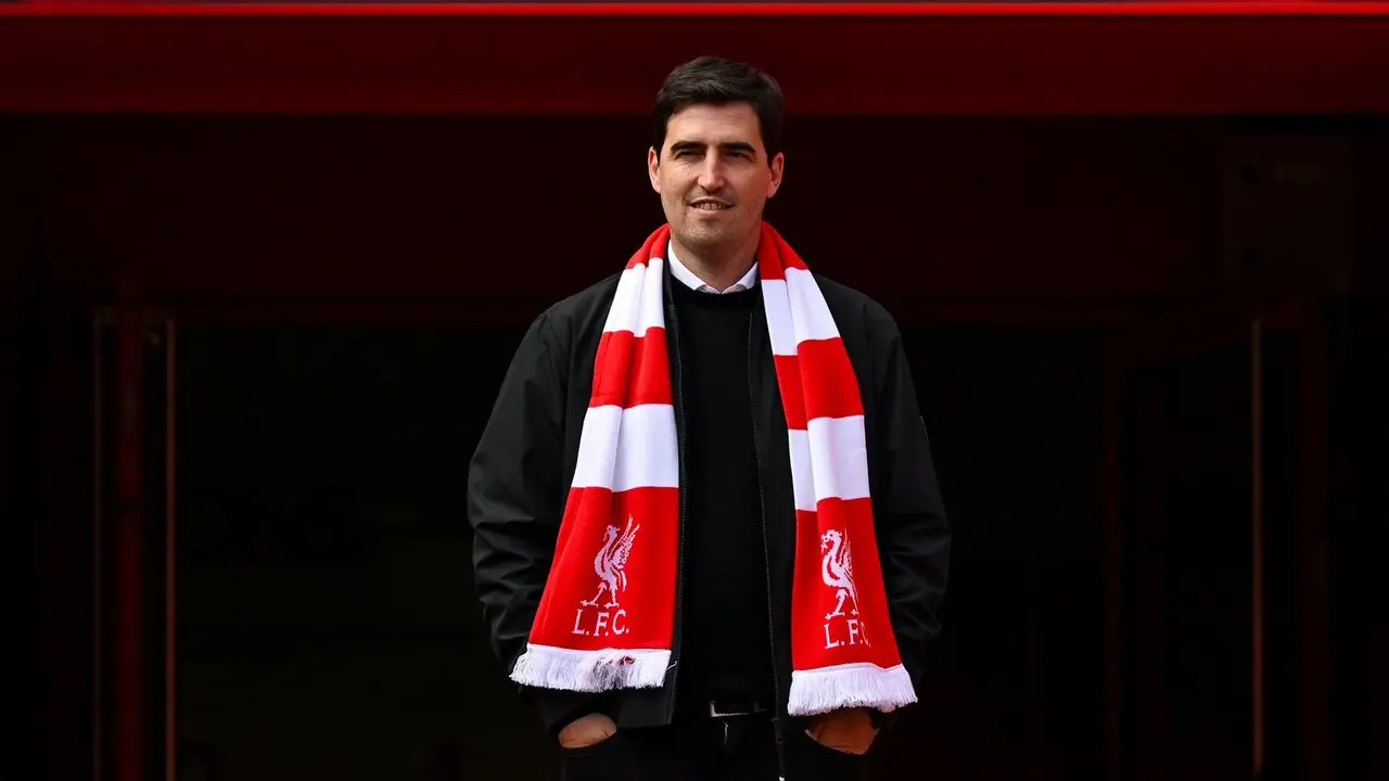 Andoni Iraola Pelatih Baru Liverpool