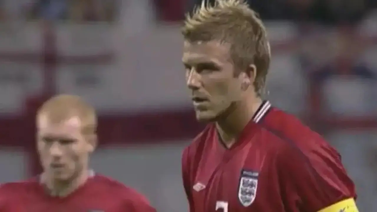 Beckham Menebus Luka 1998 dengan Penalti Penentu Lawan Argentina (2002)