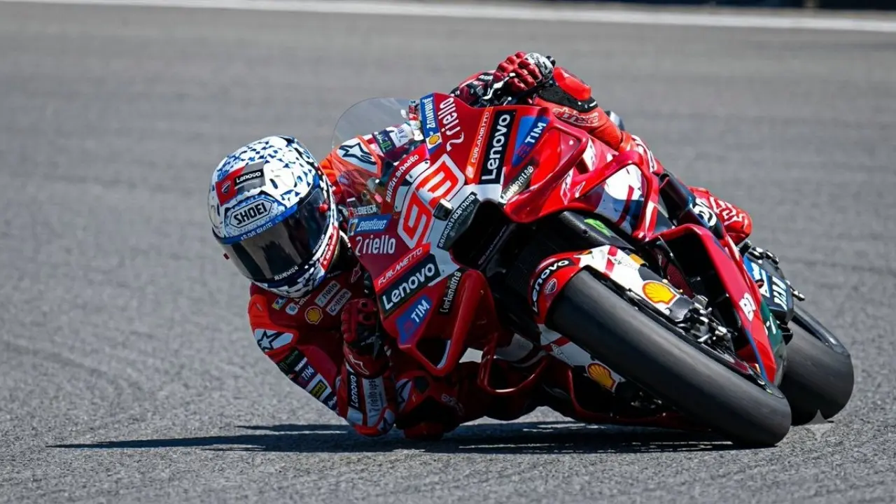 Marc Marquez Rebut Pole di Kualifikasi MotoGP Jerman 2026, Alex Marquez dan Di Giannantonio Lengkapi Baris Depan