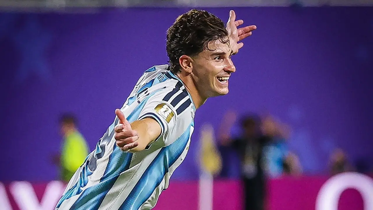 Rating Pemain Argentina vs Swiss: Julián Alvarez Tampil Tajam
