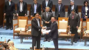 Menkeu: Dana PFII Bisa Danai Proyek Danantara dan Beli SBN