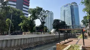Pramono Pastikan Jembatan ‘Gembok Cinta’ di Rasuna Said Jadi Ruang Ekspresi