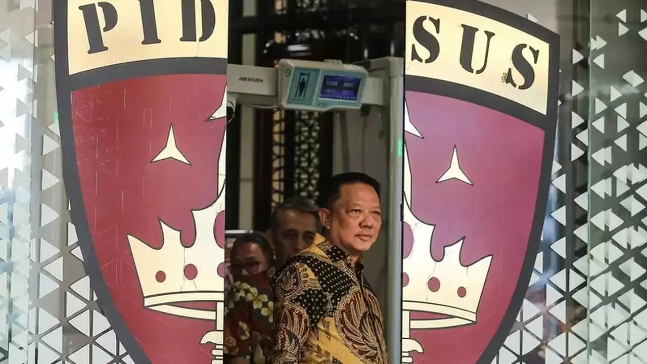 Imigrasi Mencegah Febrie Adriansyah Berangkat ke Luar Negeri
