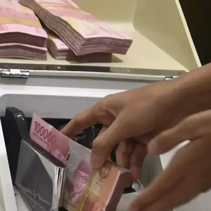 Kepemilikan SBN Perbankan Menyusut, Sinyal Tekanan Likuiditas