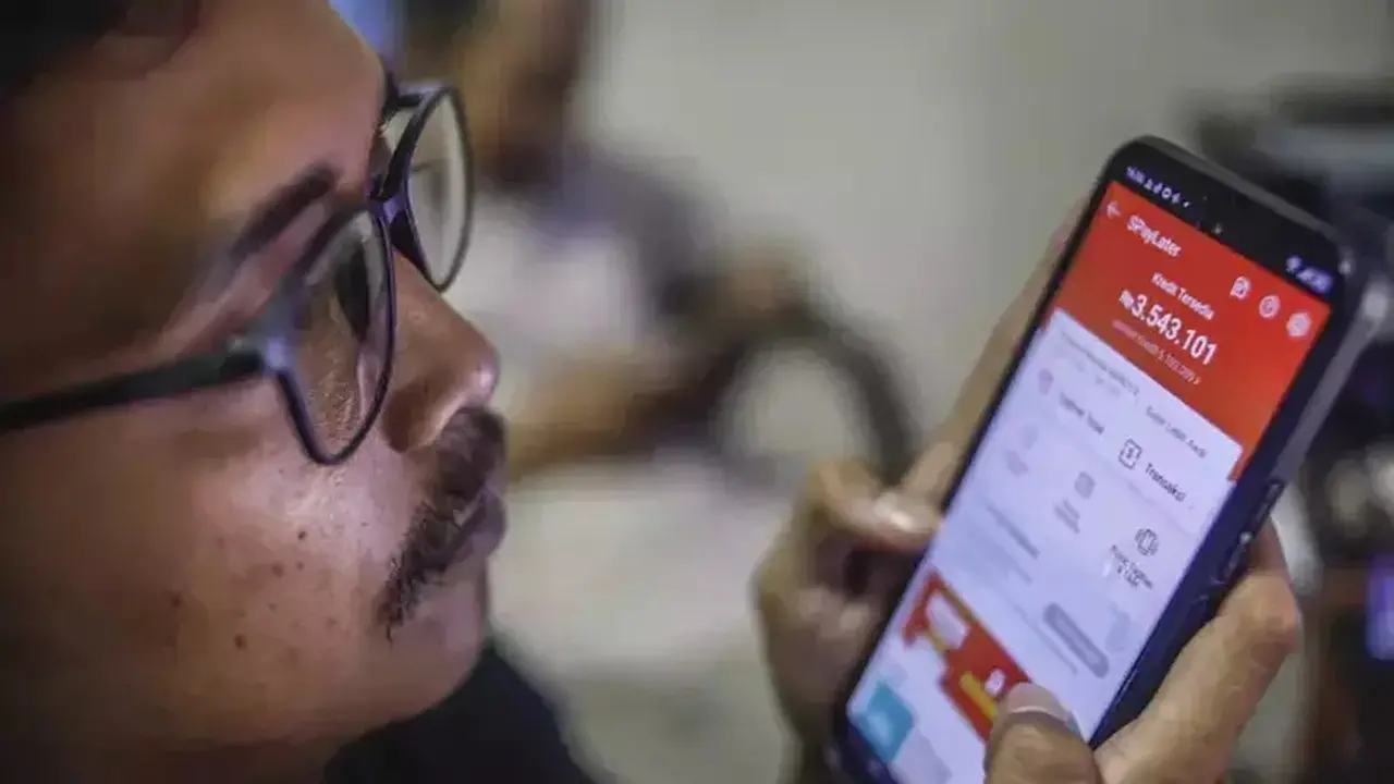 OJK: Rasio Kredit Macet BNPL Multifinance Naik, Kemampuan Bayar Debitur Menurun