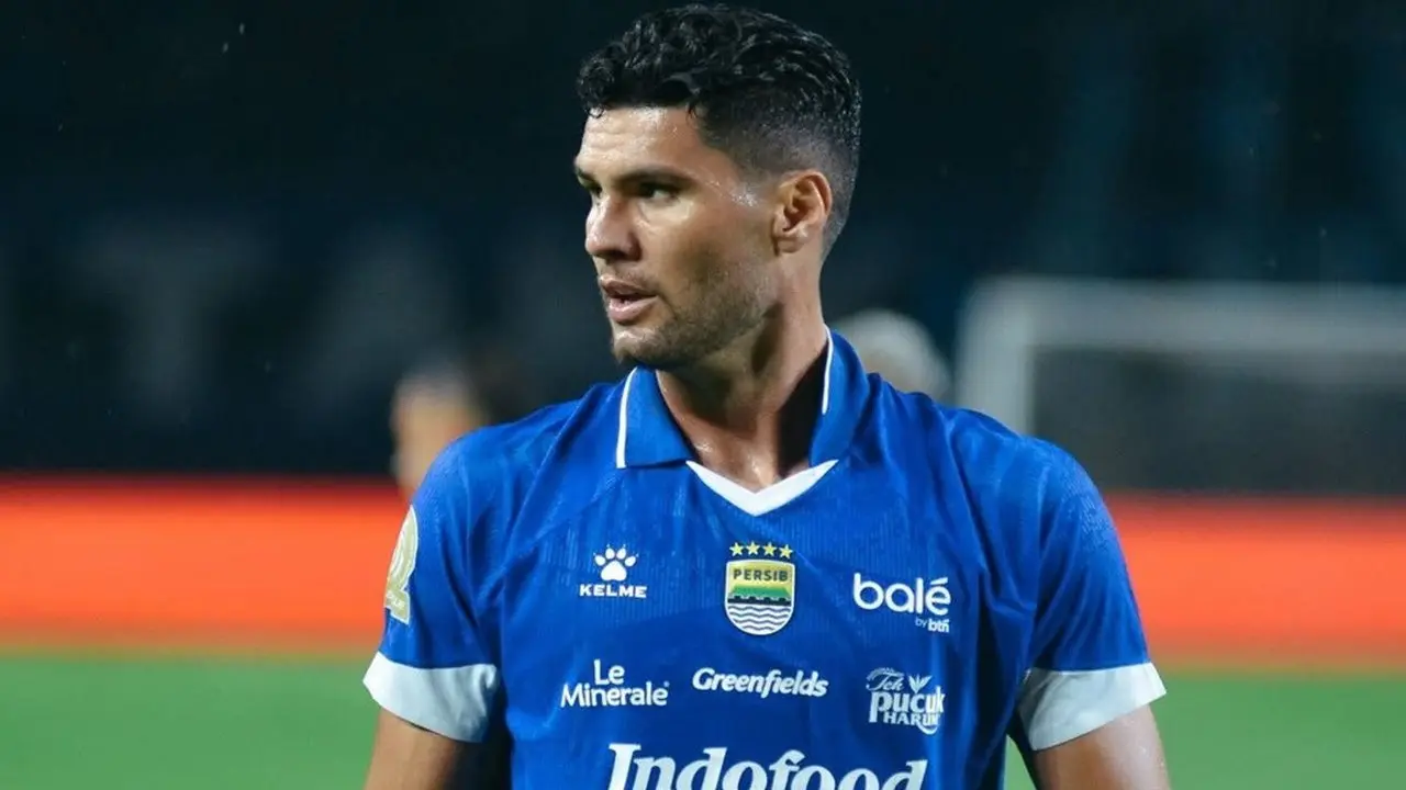 Persib Perpanjang Kontrak Julio Cesar Untuk Musim 2026/2027