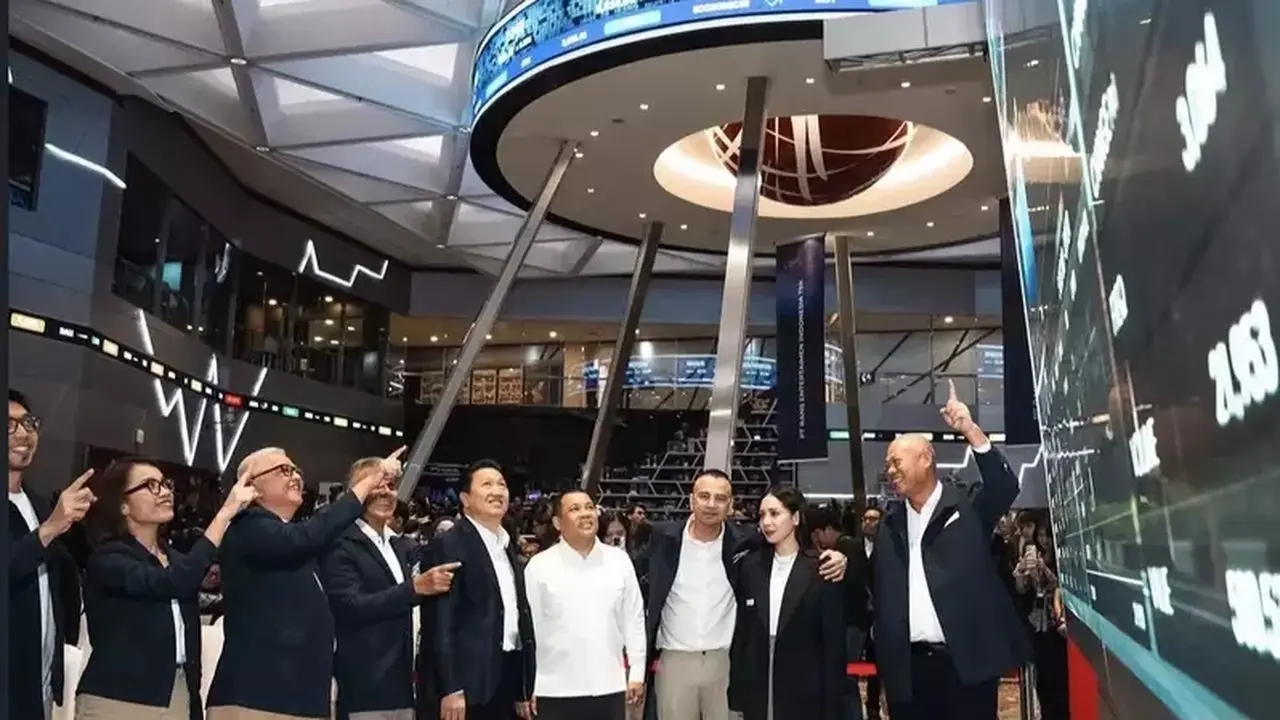 Raffi Ahmad Umumkan Haji Isam Pemegang Saham RANS: “Beliau Mentor Saya”