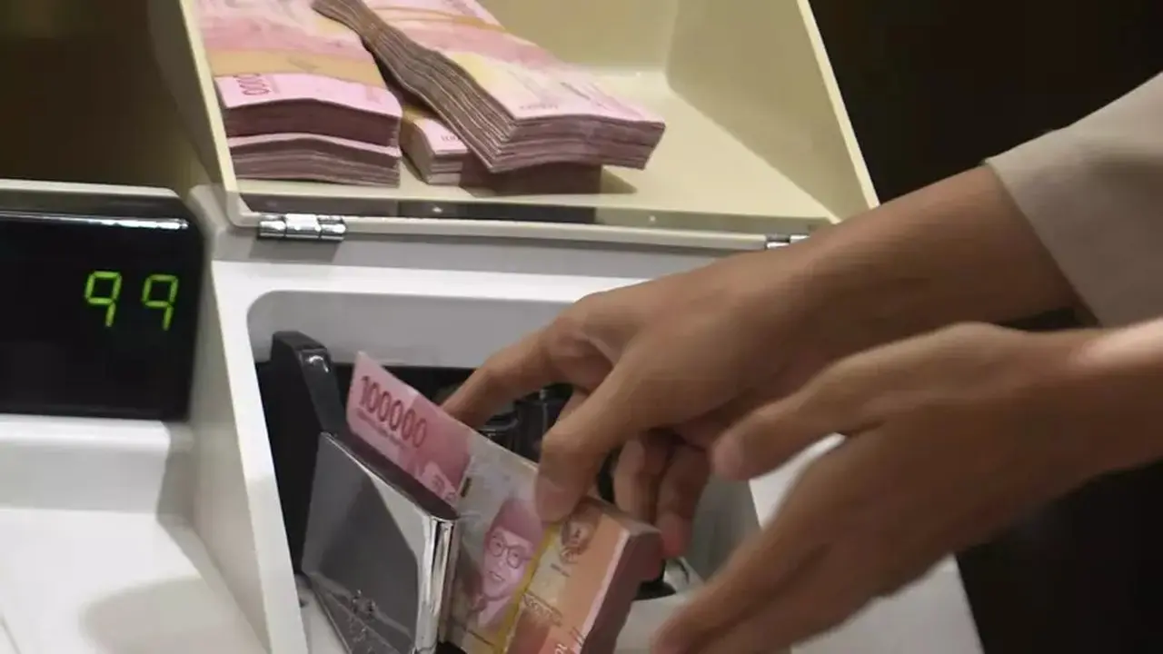 Rupiah Menguat ke Rp18.091 Meski Tekanan Geopolitik dan Energi Mengintai
