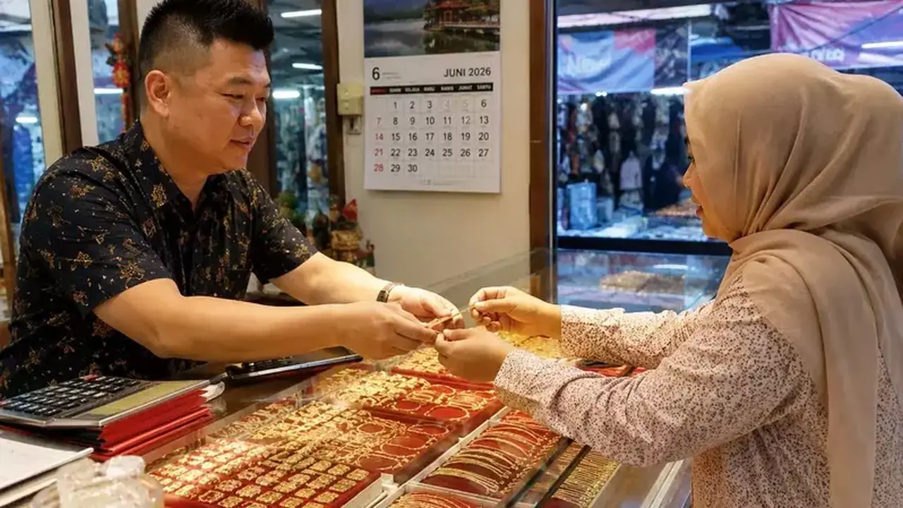 Update Harga Emas Perhiasan Senin 13 Juli 2026: Mayoritas Turun, Hartadinata Catat Kenaikan