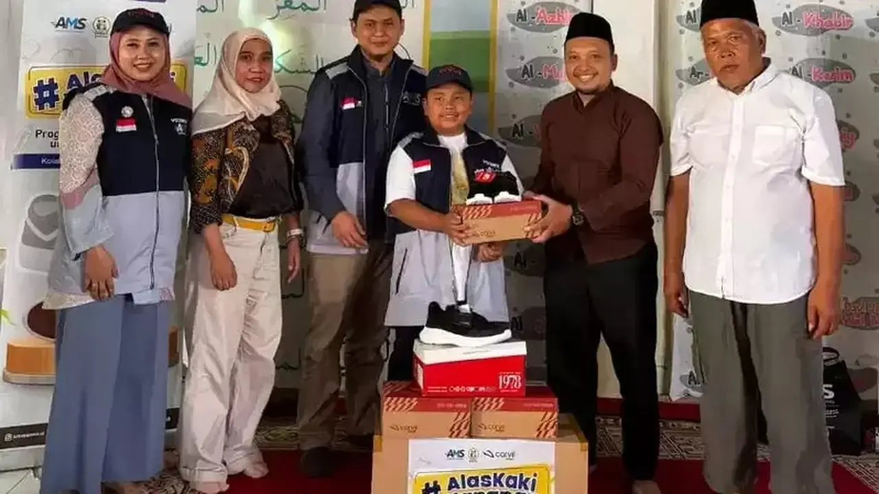 Yayasan AMS dan Carvil Luncurkan #AlasKakiHarapan, Target 1.000 Pasang Sepatu untuk Anak